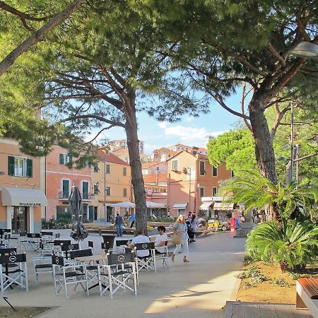 Appartamento Locazione Turistica Cala Azzurra - IMP312 Imperia Esterno foto