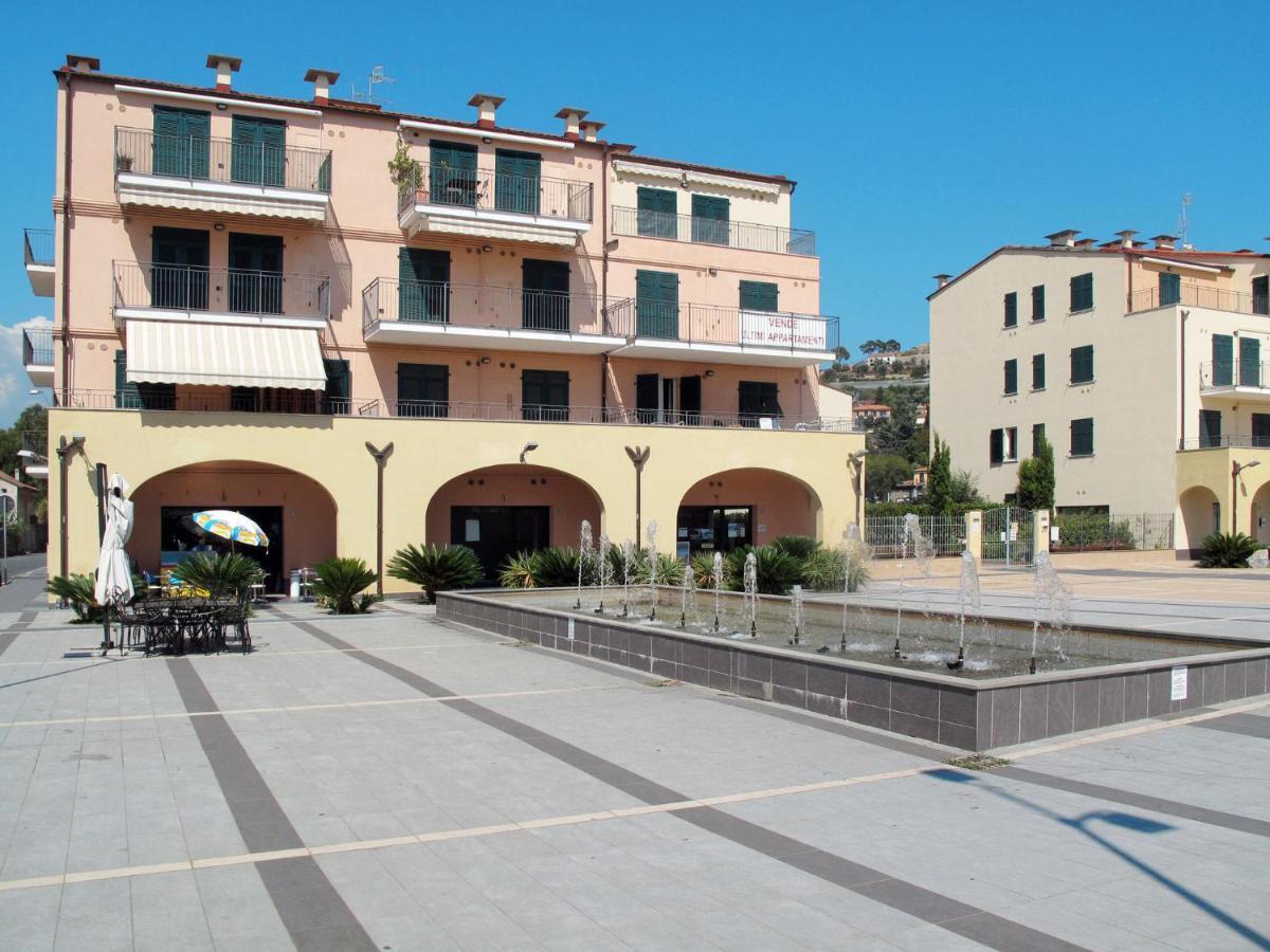 Appartamento Locazione Turistica Cala Azzurra - IMP312 Imperia Esterno foto