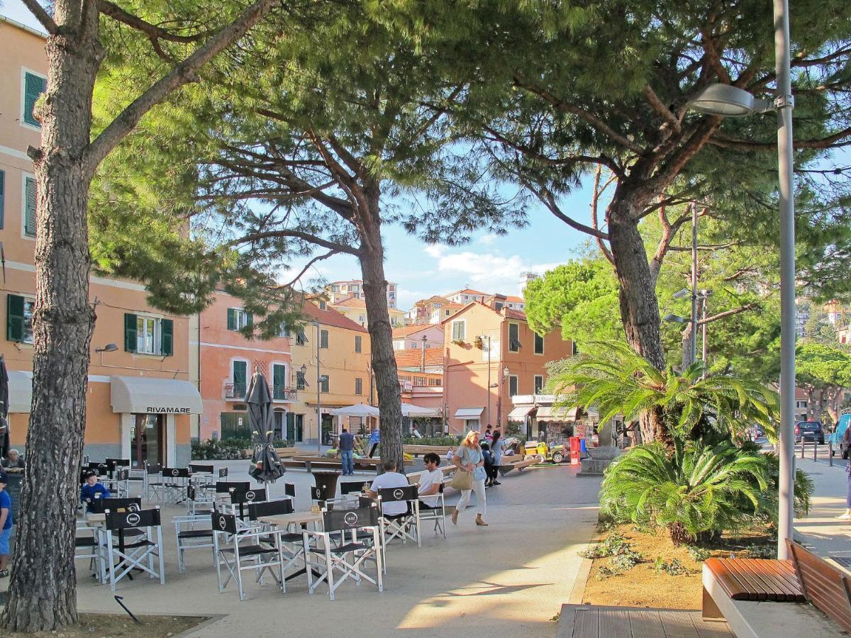 Appartamento Locazione Turistica Cala Azzurra - IMP312 Imperia Esterno foto