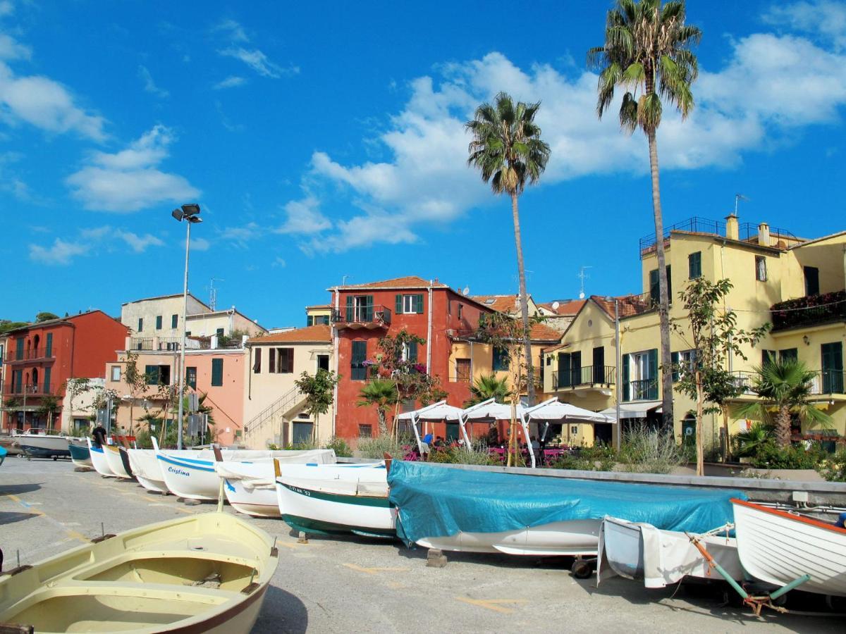 Appartamento Locazione Turistica Cala Azzurra - IMP312 Imperia Esterno foto